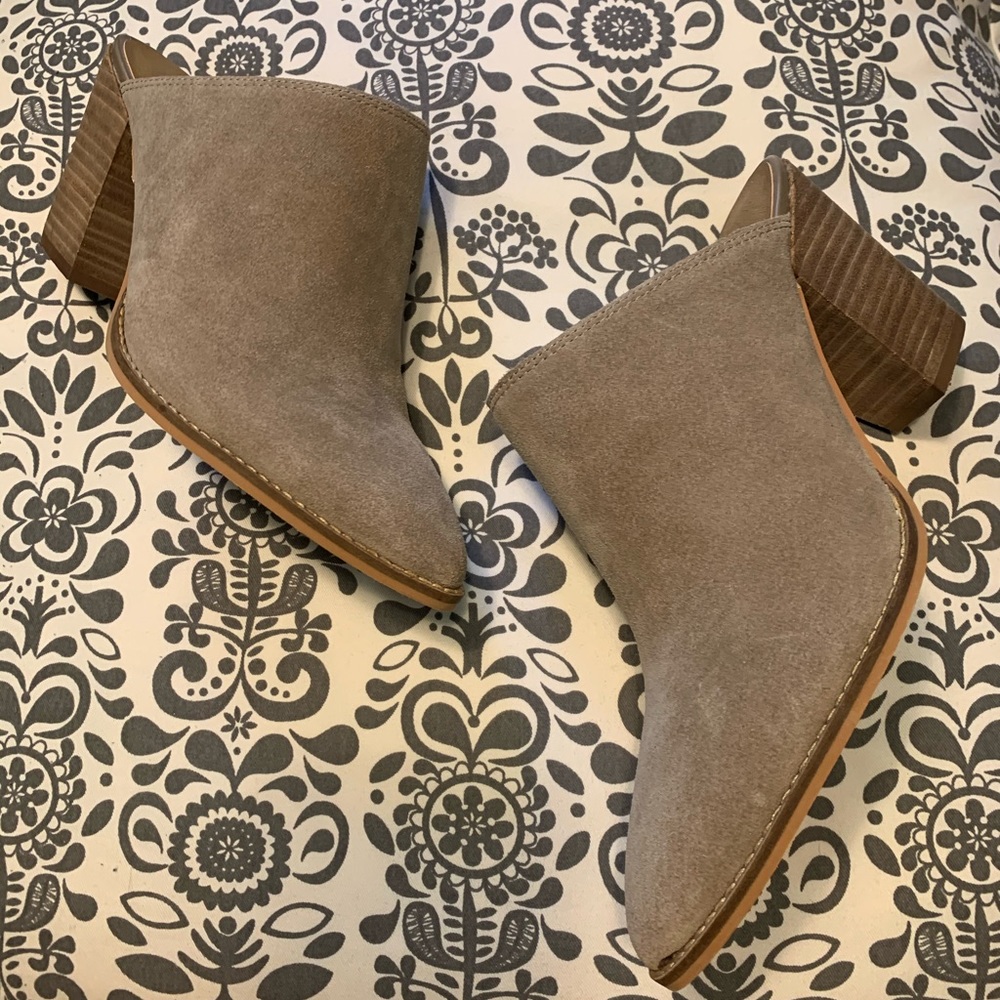 Lucky Brand Slip On Heeled Mules